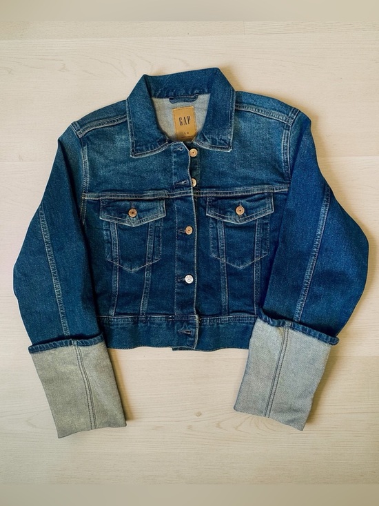 GAP Jackets & Blazers - GAP Women's Dark Blue Denim Jacket